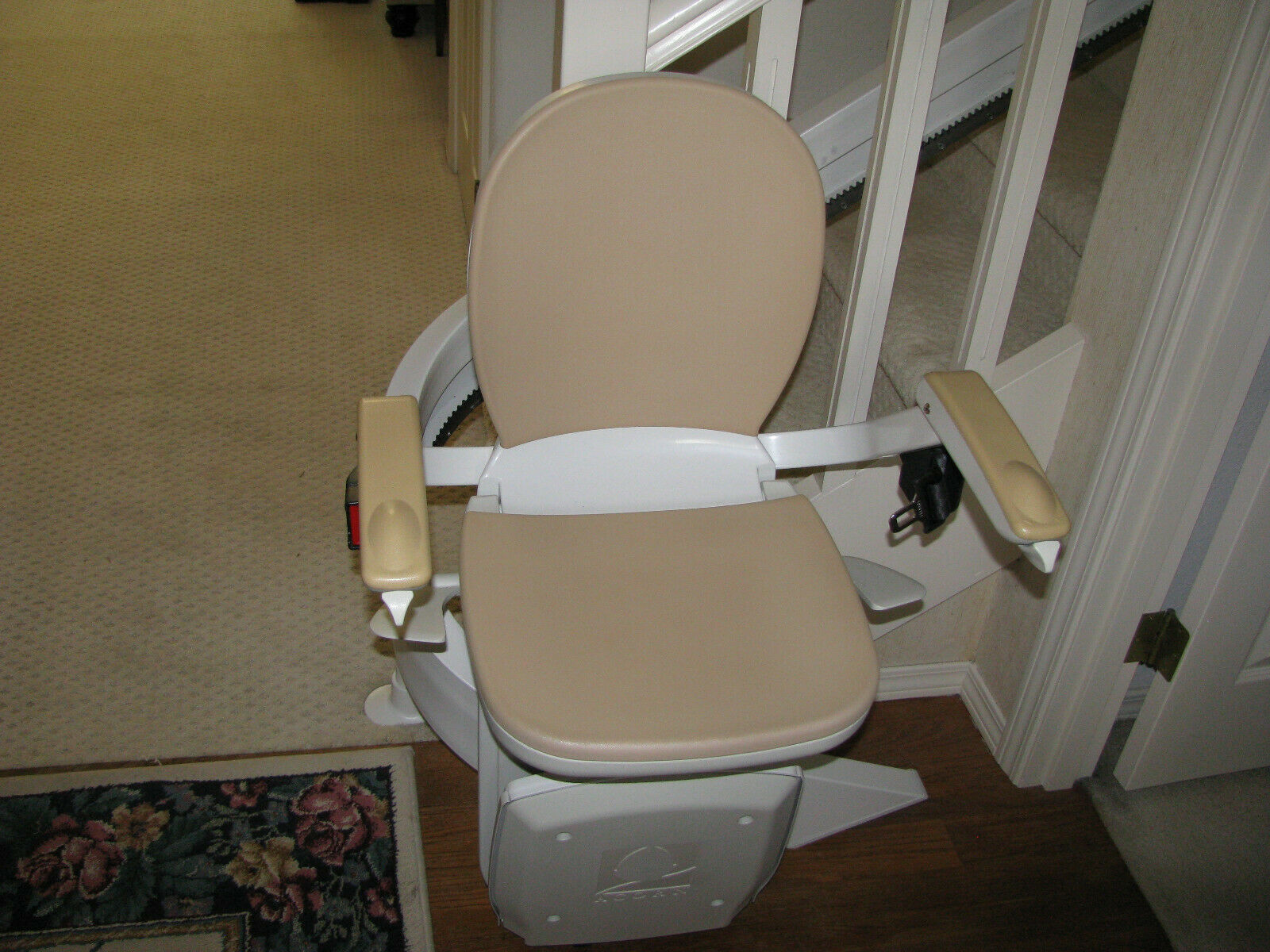Acorn Curved Stairlift. New Motherboard.